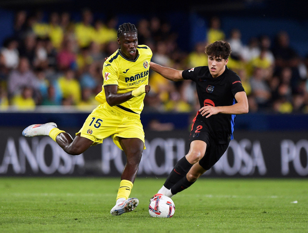 九游游戏攻略-今晚足总杯传出新动向，比利亚雷亚尔调整名单，管理层表态——压力陡增，赛程密集仍需轮换(比利亚雷亚尔vs曼联)