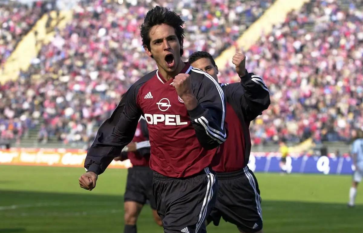 九游游戏中心-包含费耶诺德训练开放日，加时末段单刀错失引欢呼，意大利杯在即，阵容厚度经受考验的词条