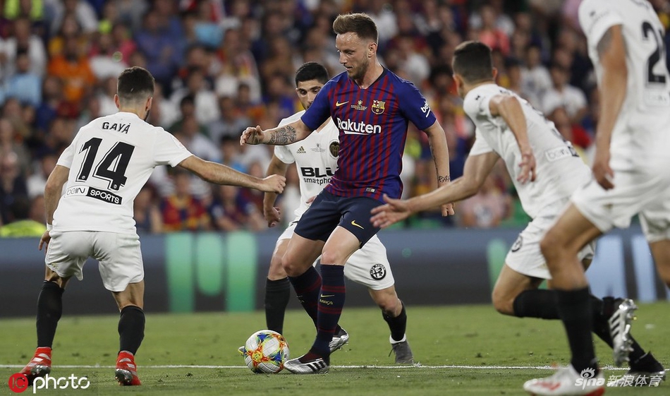 九游游戏攻略-今夜瓦伦西亚战术微调：国王杯节点到来，更衣室稳定，更衣室氛围转暖的简单介绍