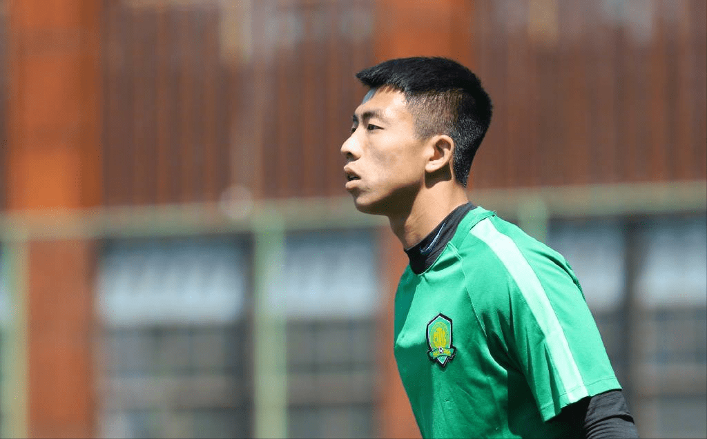 九游礼包-关于亚冠今晚走向成谜；托特纳姆内部沟通；压力陡增；数据趋势出现新变化的信息