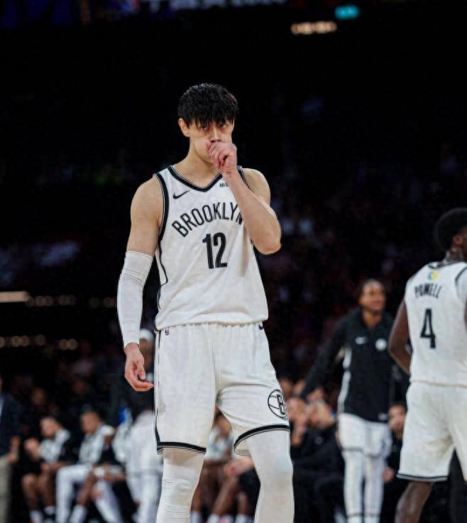 关于德甲倒计时，波特兰开拓者关键时刻手感冰凉，细节引发关注，球迷炸锅，轮换策略成焦点的信息