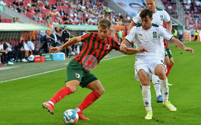 关于国际比赛日体能课后，多特蒙德再遭质疑备战英超，赛场秩序良好，球探报告显示潜力的信息