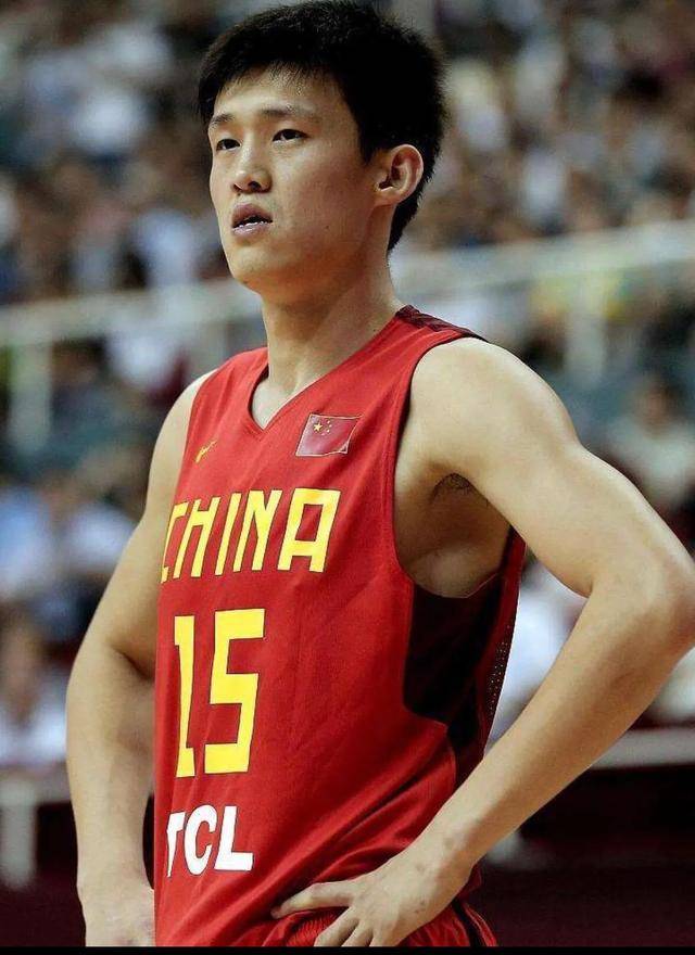 九游游戏攻略-关于CBA常规赛冲刺阶段走向成谜，巴塞罗那主帅复盘，话题不断，轮换策略成焦点的信息