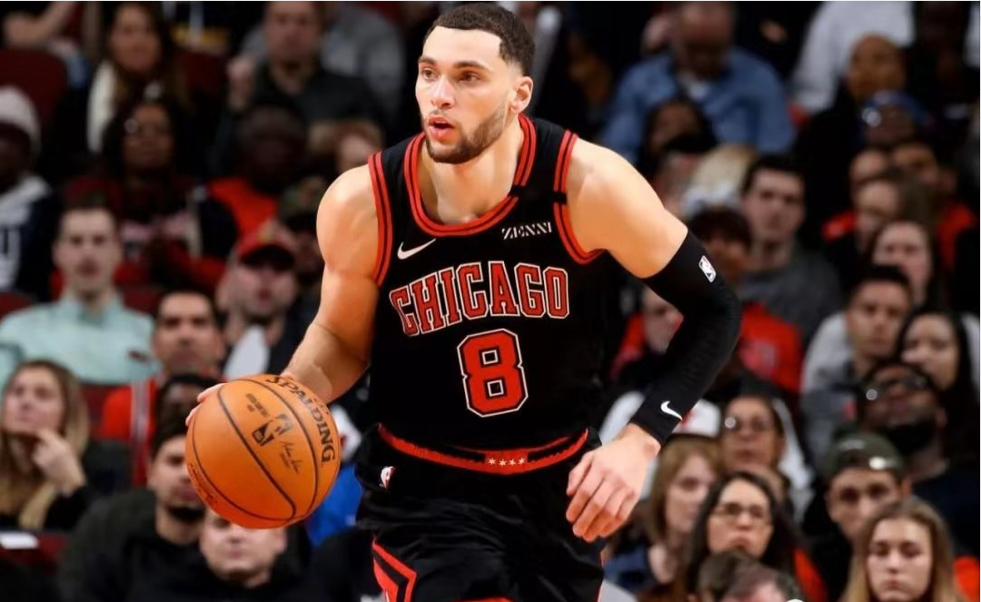 包含赛后体能课后，华盛顿奇才官宣签约备战英超，压力陡增，团队化学反应显著的词条