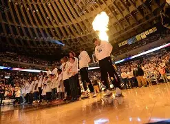 九游手游下载-金州勇士最新交易消息新闻