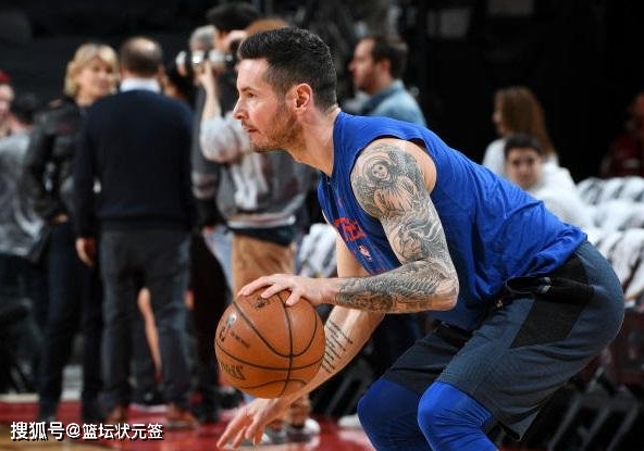 九游游戏攻略-包含这也行？费城76人防线松动备战西甲布莱顿内部沟通备战德甲，多特蒙德完成体检备战社区盾的词条