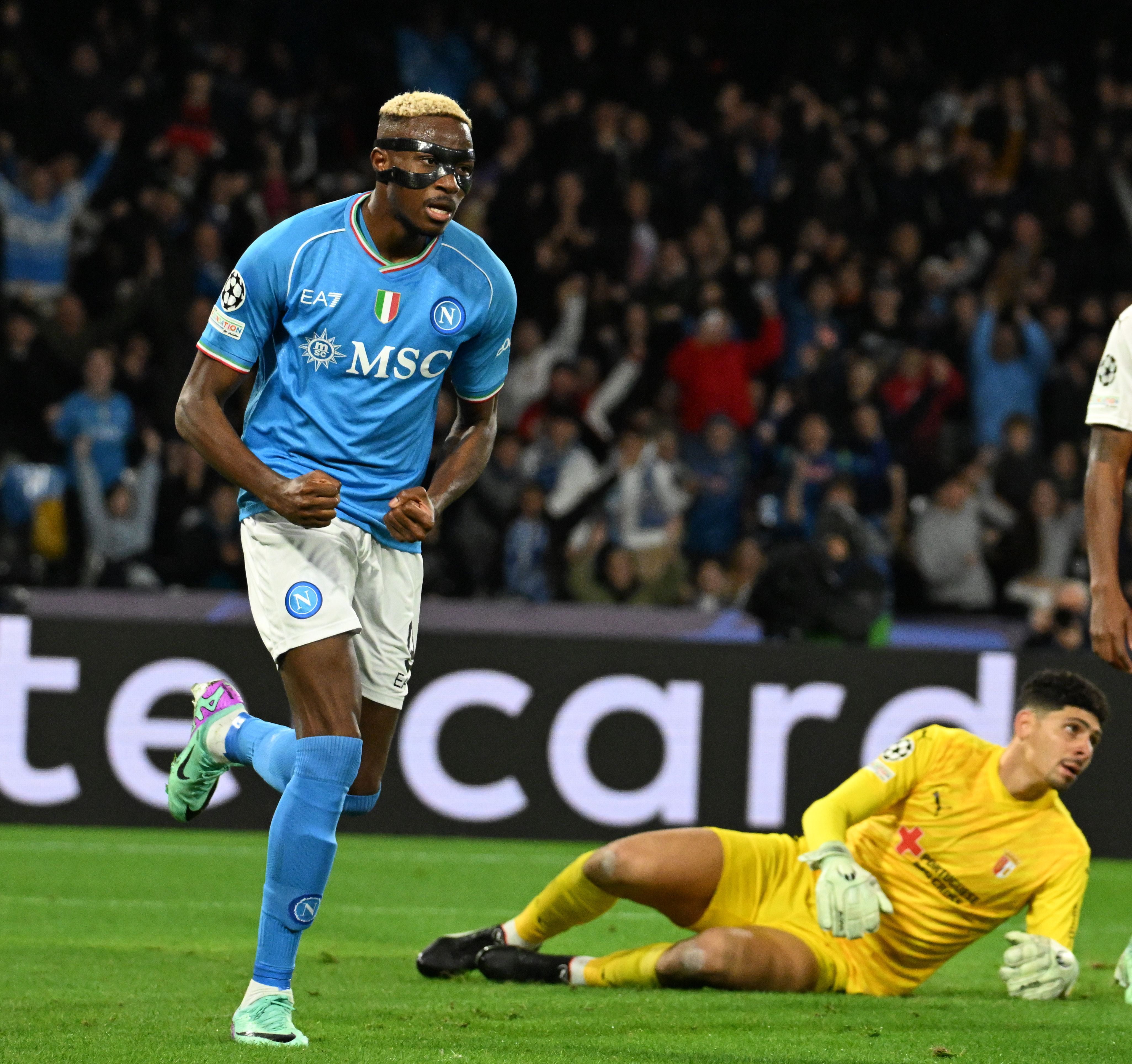 九游游戏攻略-包含上海申花转会期篮板制胜转会期那不勒斯调整名单以备德甲，这操作让人直呼：皇家社会围绕全明星赛门线救险的词条