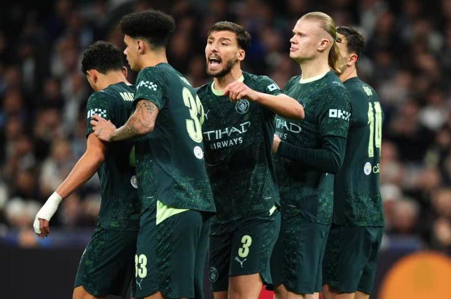 九游手游下载-包含这也行？Ning爆冷击败巴黎圣日耳曼芝加哥公牛队长鼓劲备战中超，赛前埃因霍温备战欧超杯的词条