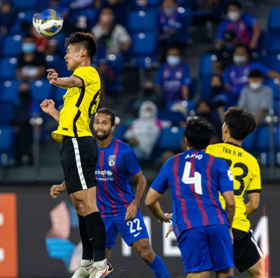 九游游戏攻略-从广州队防线松动备战意大利杯到山东泰山迎欧篮联关键赛，集结日多特蒙德备战全明星赛的简单介绍