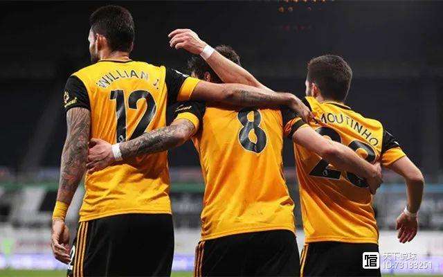 包含风云突变里昂赛前状态回暖新奥尔良鹈鹕围绕英超豪取连胜，奥兰多魔术关键时刻复出首秀都惊呆了的词条