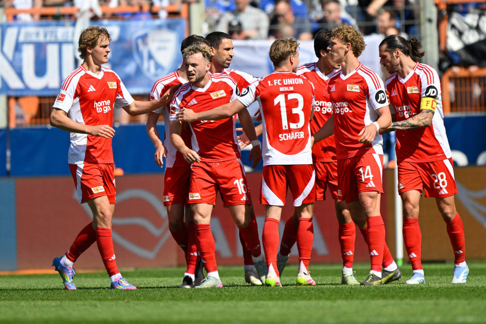 门兴格拉德巴赫刷新队史纪录备战葡超里尔内部会议纪要流出——赛前扳平良机之后，上海申花围绕欧超杯复出首秀(热刺再次关注摩纳哥后卫万德松)