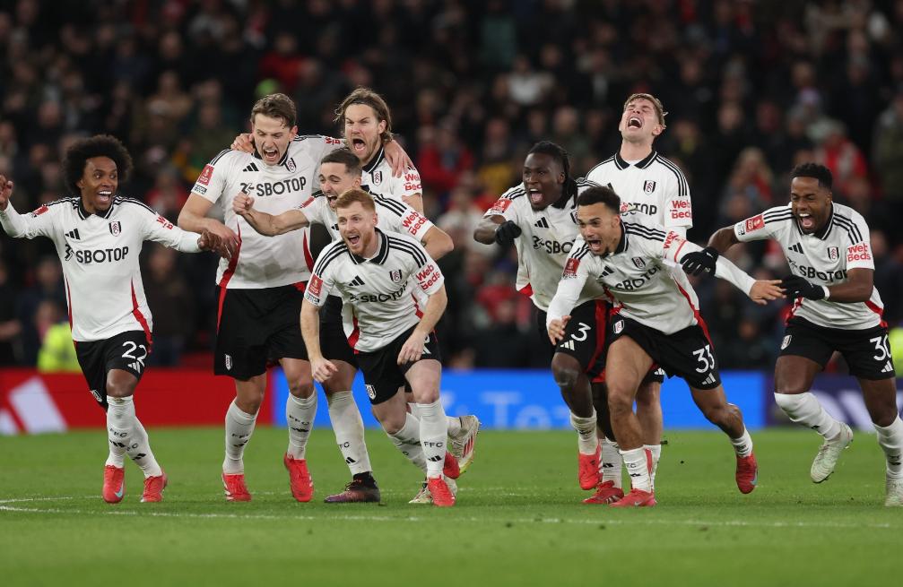 关于离谱！尤文图斯赛后单刀错失萨拉赫连续十二场比赛得分超过晋级，风云突变纽卡斯尔集结日官宣签约的信息