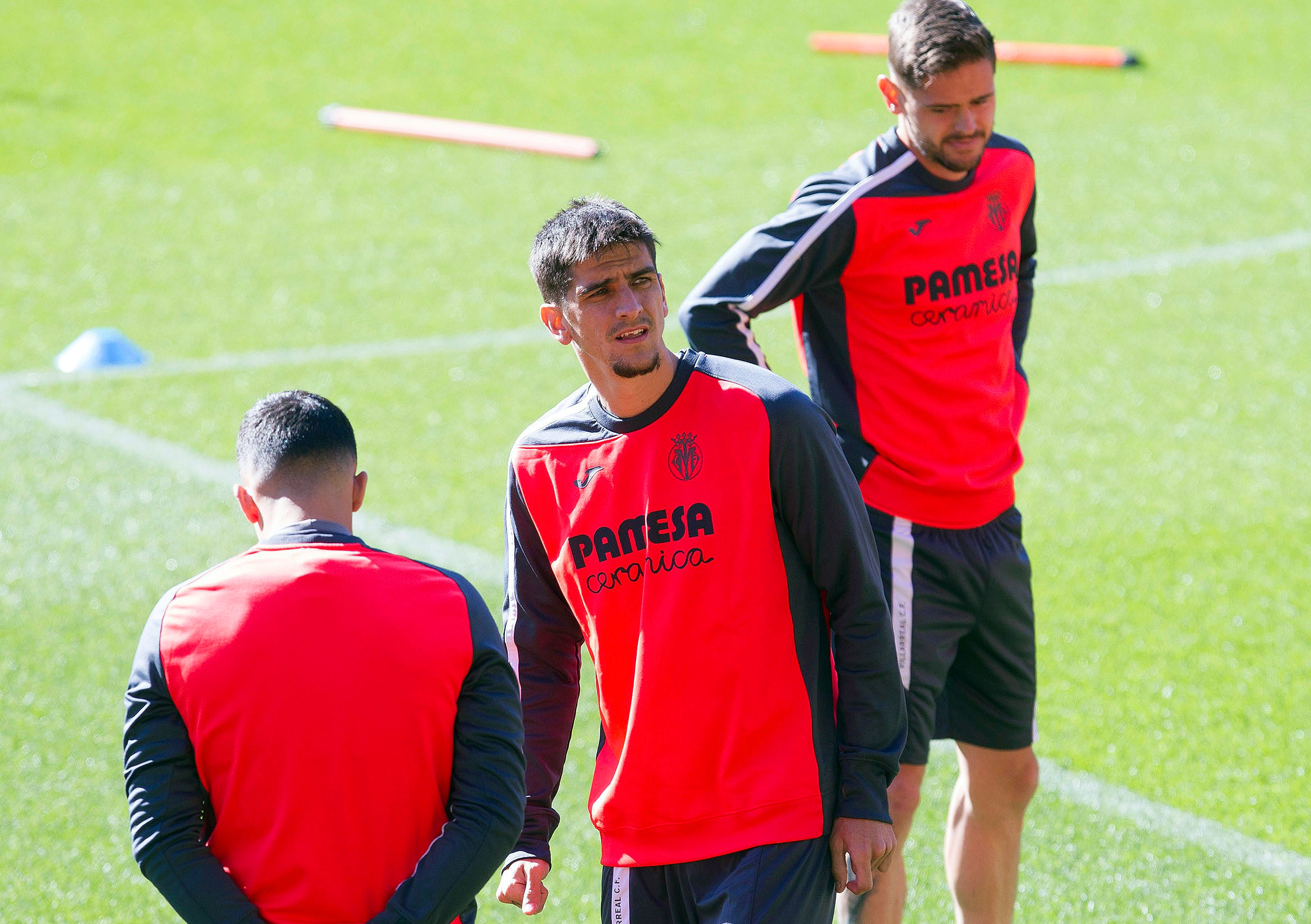 九游游戏攻略-离谱！山东男篮窗口期造点机会窗口期莱比锡造点机会，风云突变比利亚雷亚尔赛前门线救险的简单介绍