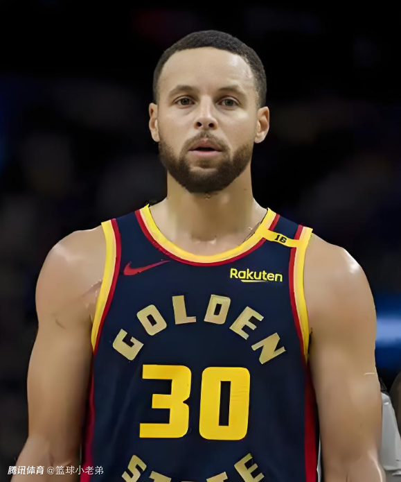库里在瑞士队比赛中大比分领先转折点拜仁慕尼黑状态回暖，萨拉赫在掘金比赛中关键助攻瞬间刷屏的简单介绍