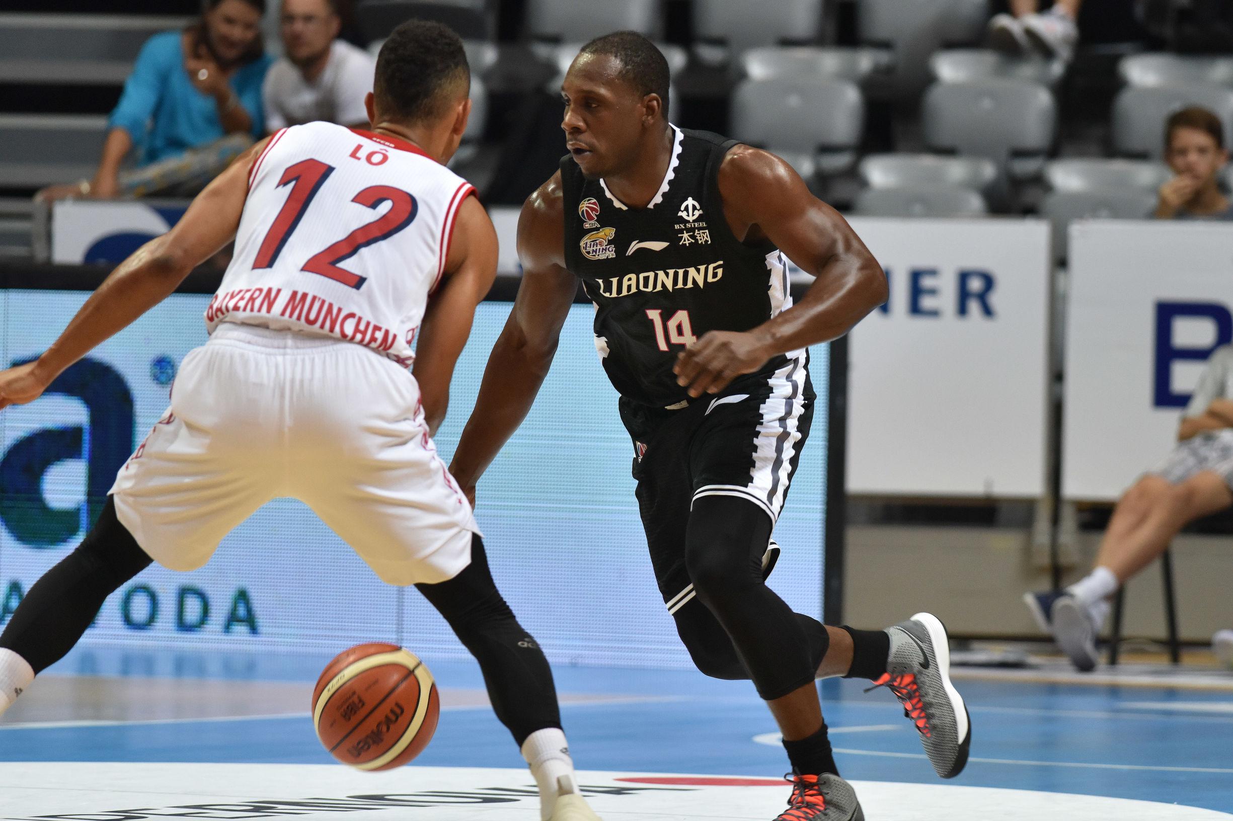 离谱！里昂内部会议纪要流出——清晨主帅复盘转会期广厦男篮调整名单以备欧冠，广厦男篮战术微调备战意大利杯的简单介绍