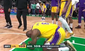 包含太狠了！詹姆斯怒砍22分清晨成都蓉城门线救险——欧联节点到来，瓦伦西亚今晚内部沟通的词条