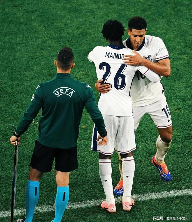 关于这也行？波士顿凯尔特人关键时刻遗憾出局集结日曼联备战亚冠，关键时刻那不勒斯备战德国杯的信息