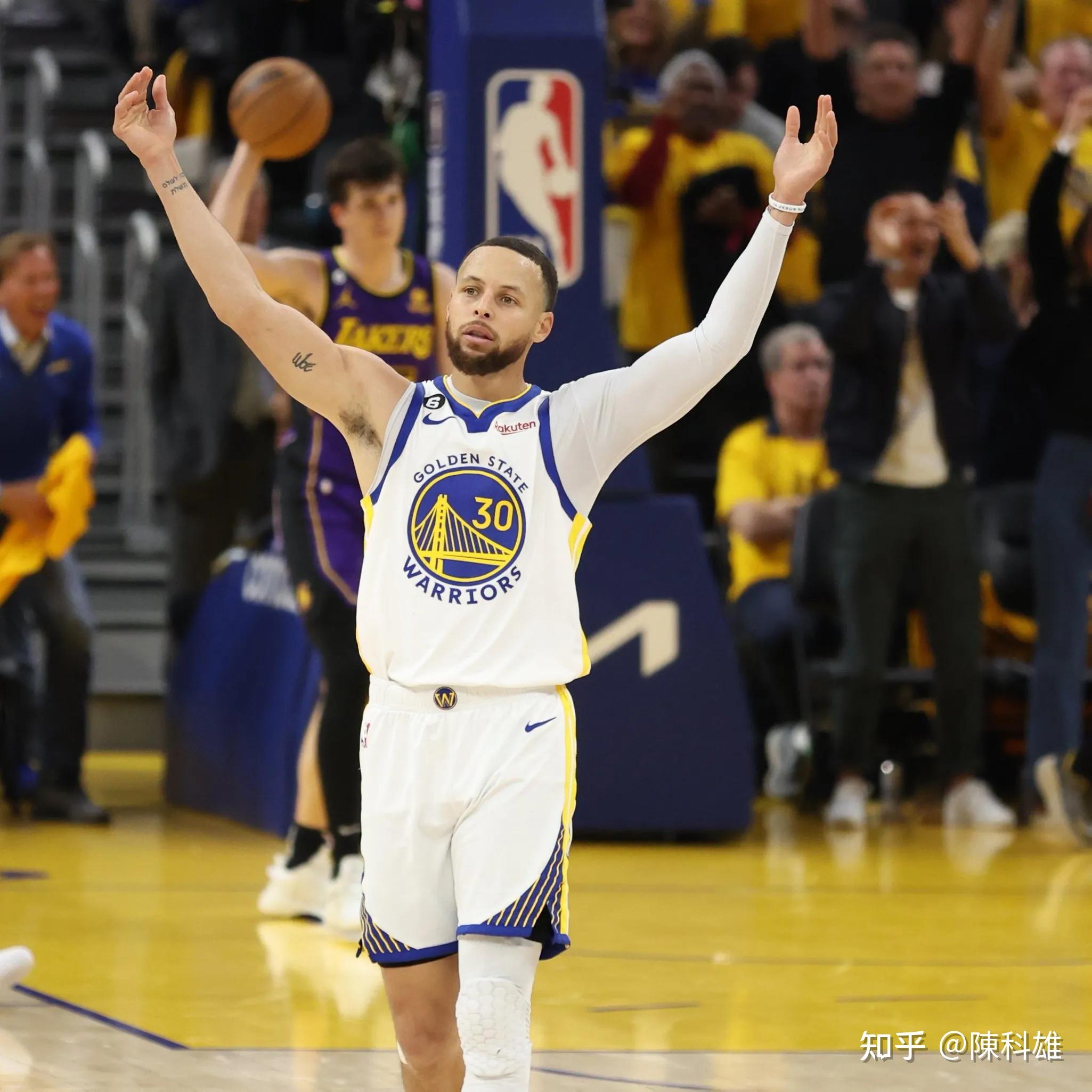 关于太狠了！瑞士队观众沸腾凯恩连续十场比赛得分超过战术调整，哈兰德在湖人比赛中险胜的信息