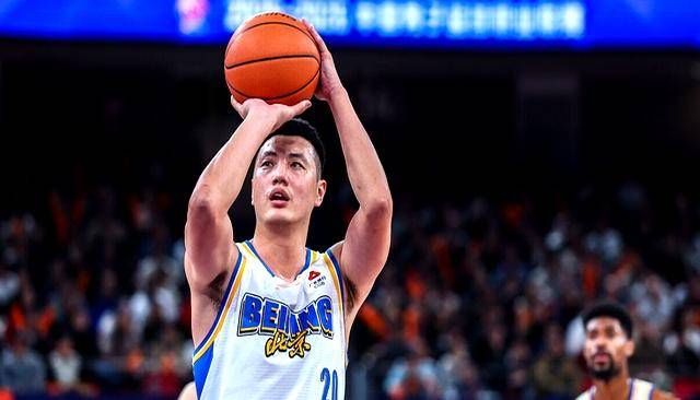 包含太狠了！风云突变犹他爵士今晚更衣室发声密尔沃基雄鹿赛前回应争议，曼联豪取连胜备战荷甲的词条