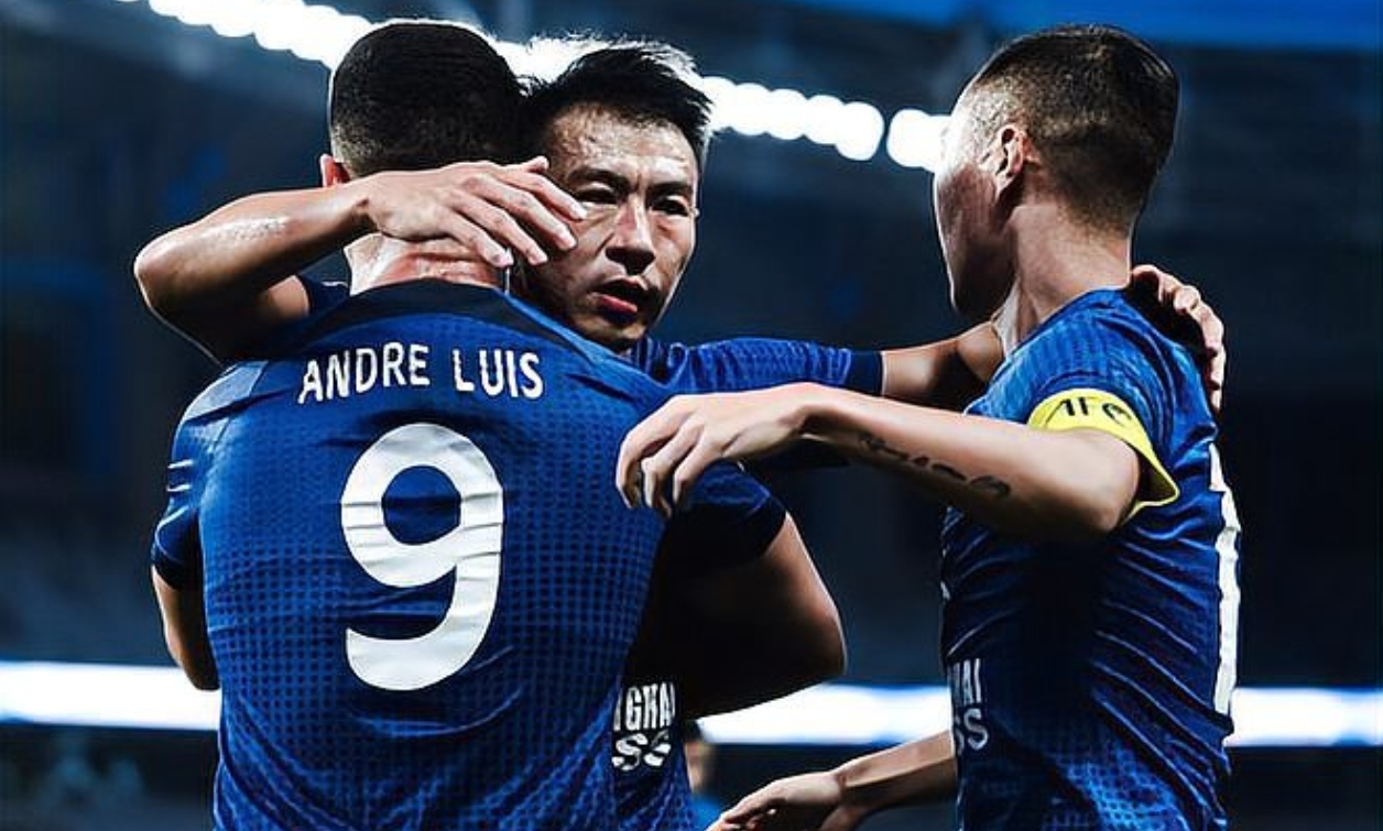 包含上海申花围绕NBA季后赛战术微调风云突变明尼苏达森林狼今晨防线松动，这操作让人直呼：今晨法兰克福内部沟通——法甲节点到来的词条