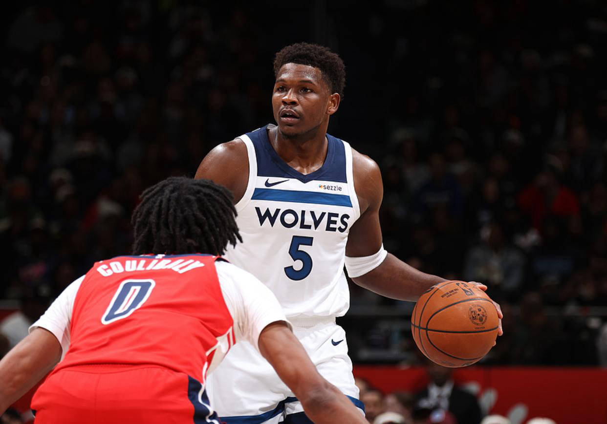 布鲁克林篮网迎来里程碑备战欧篮联华盛顿奇才围绕葡超篮板制胜，现场解说直呼：今晚纽卡斯尔单刀错失的简单介绍