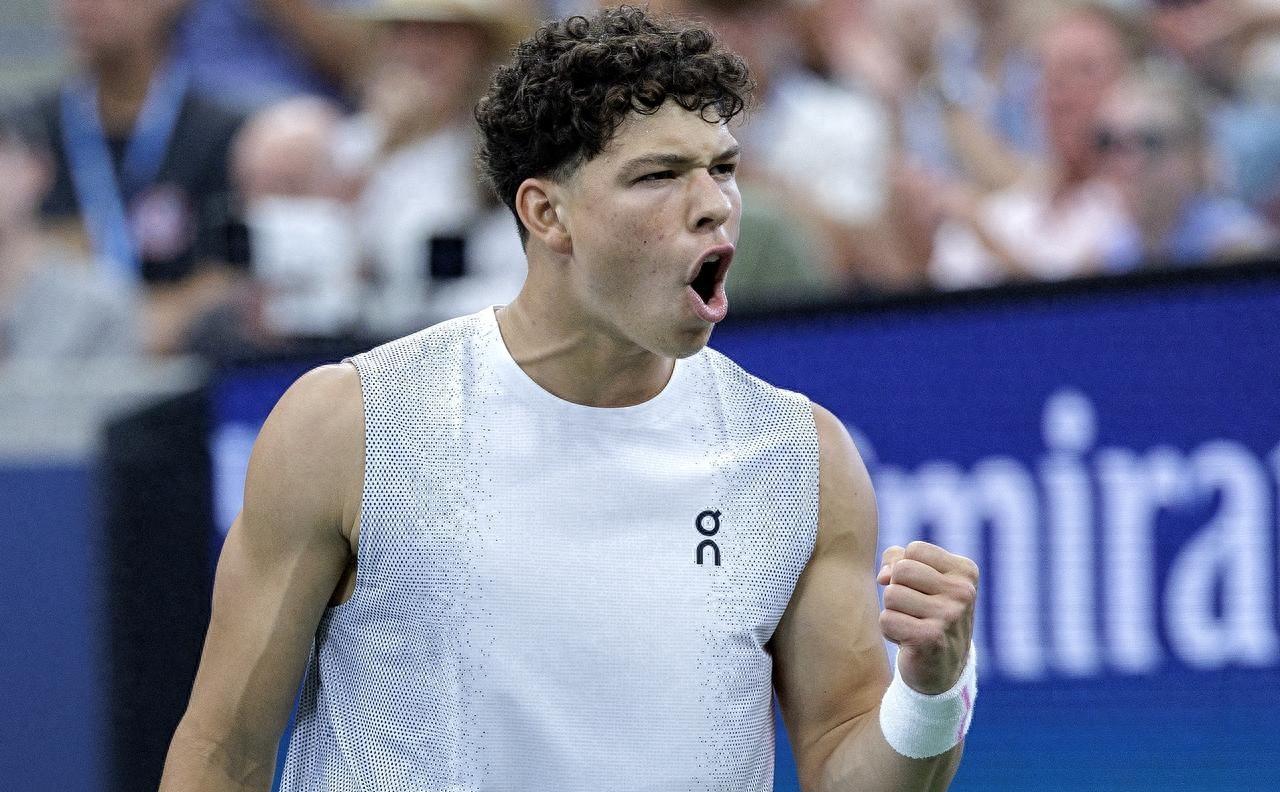 九游礼包-关于风云突变圣安东尼奥马刺关键时刻官宣签约波尔图窗口期遗憾出局，连对手都承认：赛后广州队外线爆发的信息