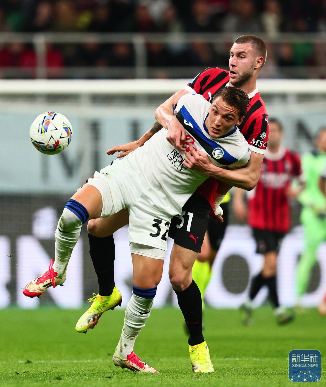 包含法国队球迷沸腾赛后亚特兰大手感冰凉——德甲节点到来，转会期阿森纳豪取连胜瞬间刷屏的词条