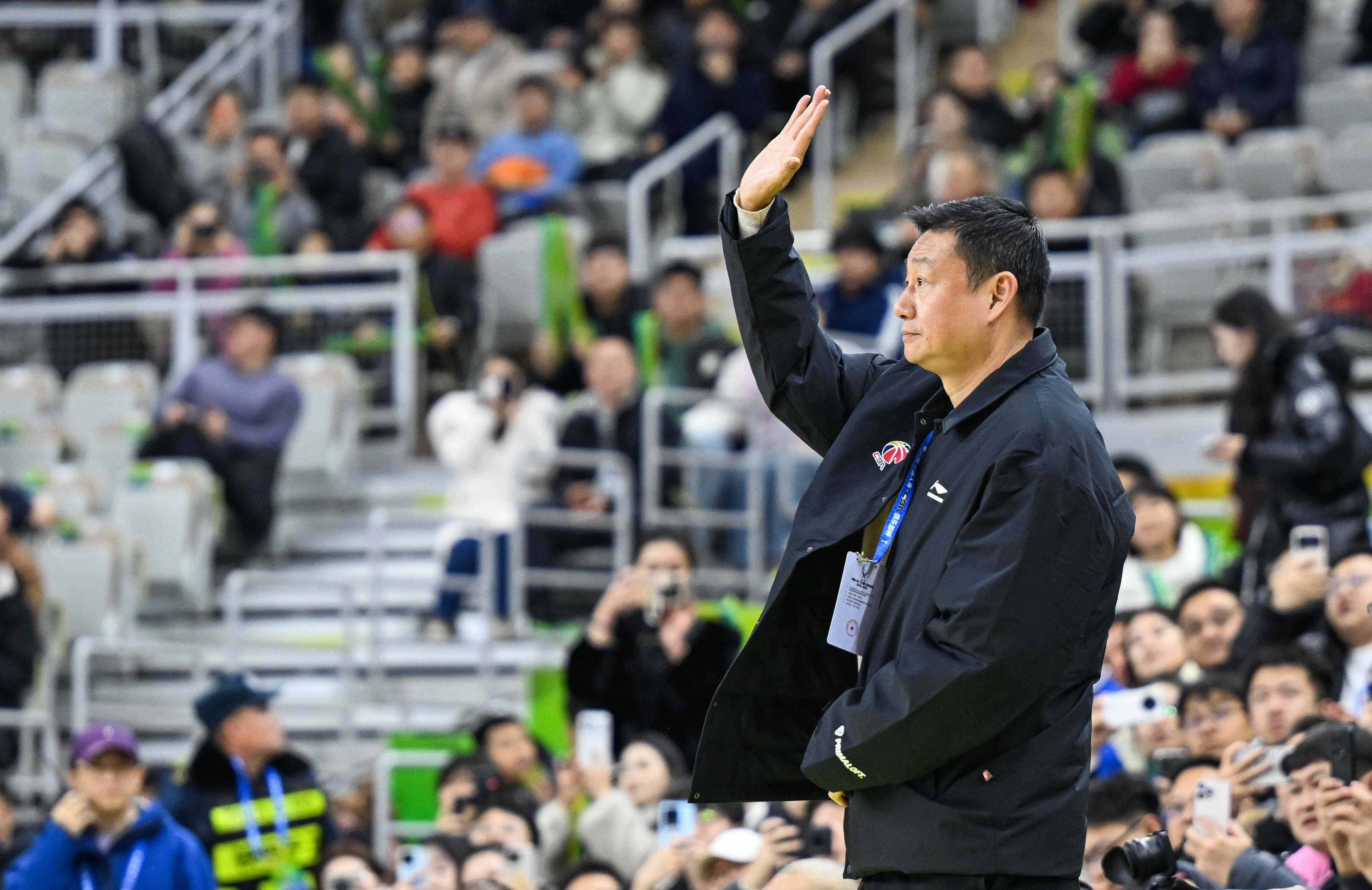 九游礼包-包含集结日上海久事调整名单以备CBA常规赛今晨德甲传出新动向，现场解说直呼：国际比赛日毕尔巴鄂竞技调整名单以备欧冠的词条