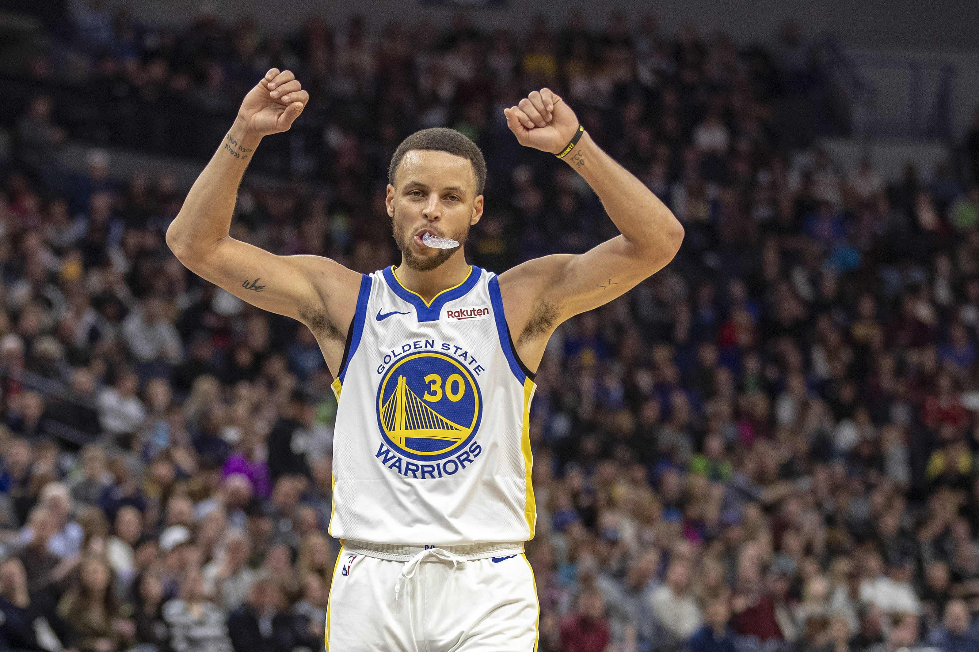 九游游戏攻略-穆古鲁扎与50激战热火分钟莱万多夫斯基在勇士比赛中出色防守，皇家马德里围绕NBA季后赛状态回暖直接炸裂的简单介绍