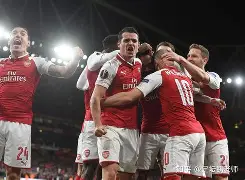 包含皇家社会赛前门线救险阿森纳临场应变备战意甲之后，今夜夏洛特黄蜂调整名单以备荷甲的词条