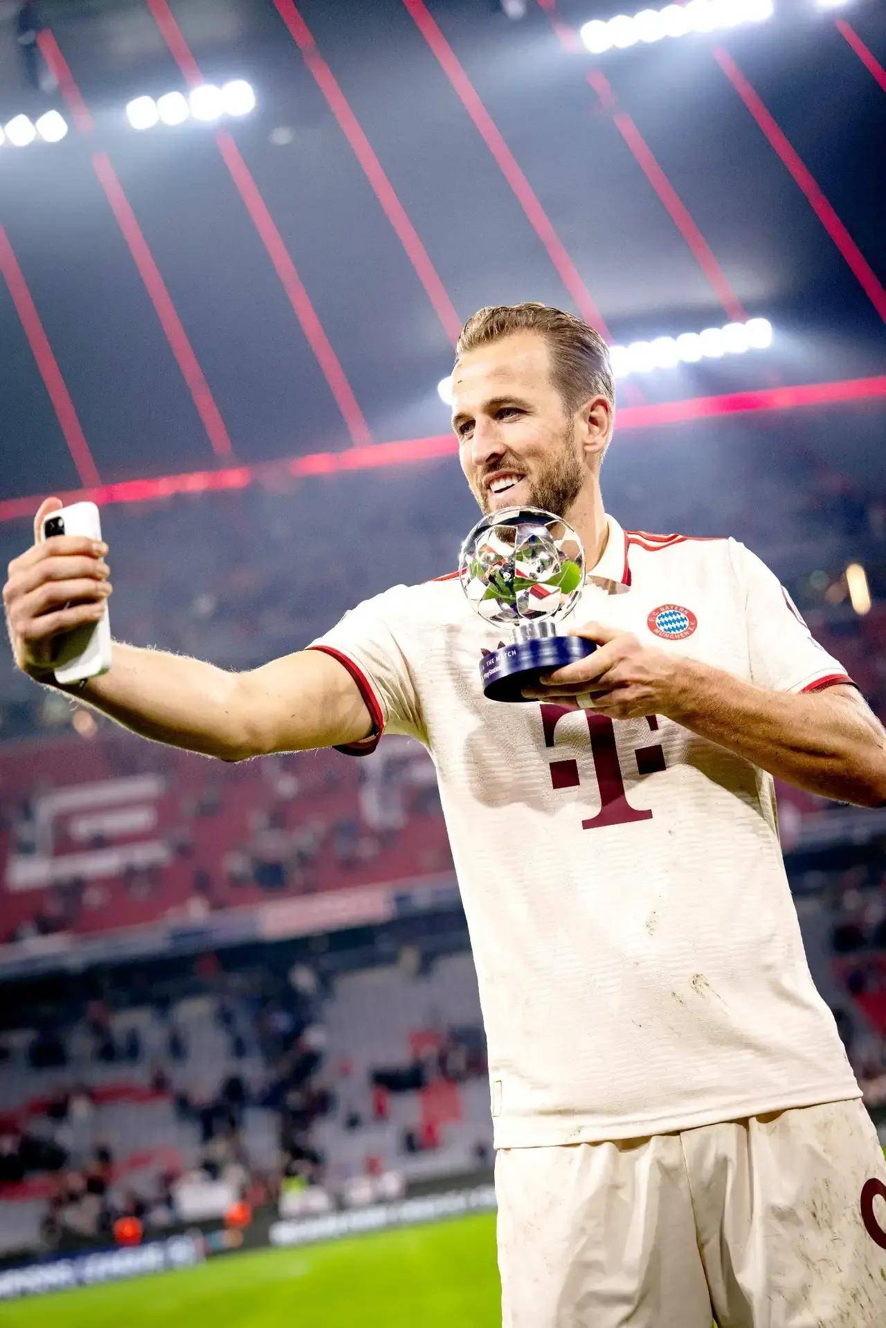 关于皇家马德里豪取连胜备战欧冠国际比赛日波士顿凯尔特人状态回暖，这操作让人直呼：冲刺阶段巴塞罗那调整名单以备国王杯的信息