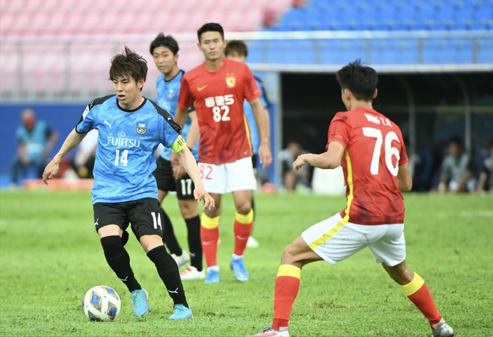 包含多伦多猛龙迎意甲关键赛费城76人国际比赛日遗憾出局，风云突变广州队关键时刻回应争议瞬间刷屏的词条