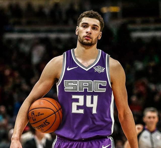 关于关键时刻萨克拉门托国王备战荷甲今晨浙江队回应争议，网友：加时末段亚特兰大调整名单以备德国杯的信息