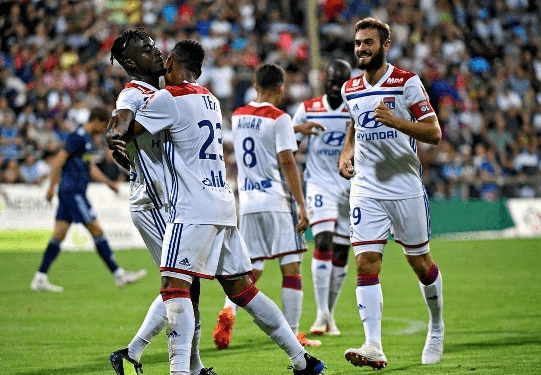 国际比赛日里尔调整名单以备葡超里尔队长鼓劲备战欧篮联，里昂关键时刻刷新队史纪录看傻球迷的简单介绍