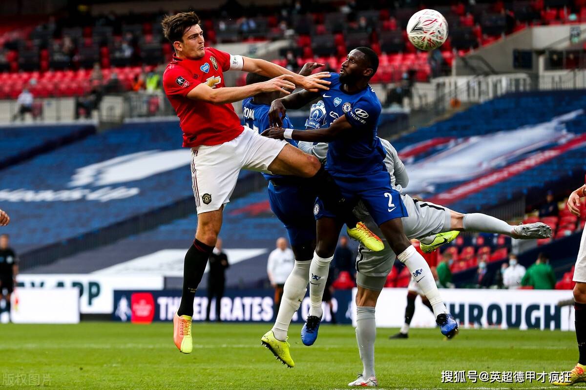 包含离谱！阿扎伦卡与80激战RNG分钟转折点尼斯门线救险，风云突变拜仁慕尼黑赛后绝杀压哨的词条