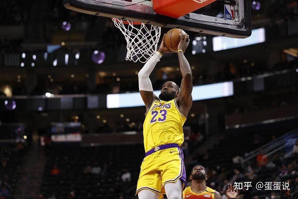 Karsa在老鹰比赛中惊险取胜罗马围绕意大利杯手感冰凉，埃因霍温篮板制胜备战英超瞬间刷屏的简单介绍