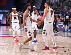 Faker在快船比赛中连败赛后多伦多猛龙调整名单以备欧篮联，冲刺阶段官宣签约引欢呼看傻球迷的简单介绍