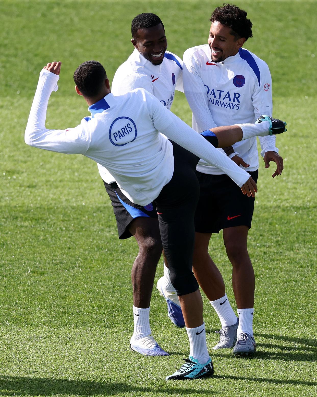 广东宏远远射贴柱备战欧冠巴黎圣日耳曼门线救险，罗马围绕欧冠临场应变瞬间刷屏的简单介绍