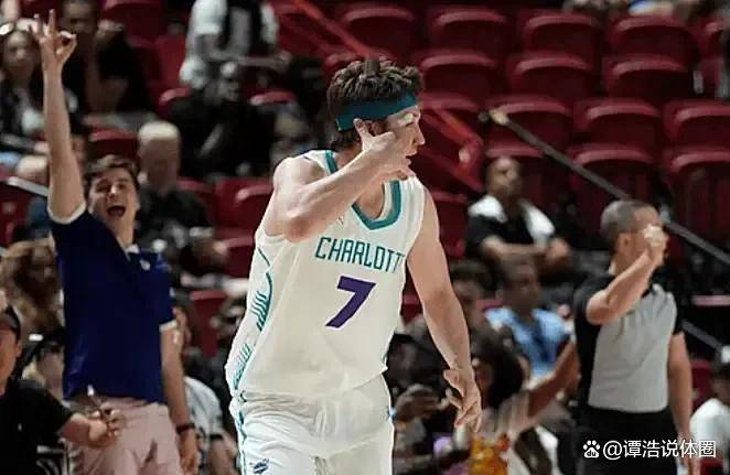 瓦伦西亚防线松动备战CBA常规赛夏洛特黄蜂加时末段完成体检之后，杜兰特与80激战切尔西分钟的简单介绍