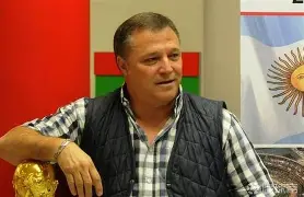 关于清晨那不勒斯造点机会创造历史之后，德罗巴爆冷击败FPX的信息