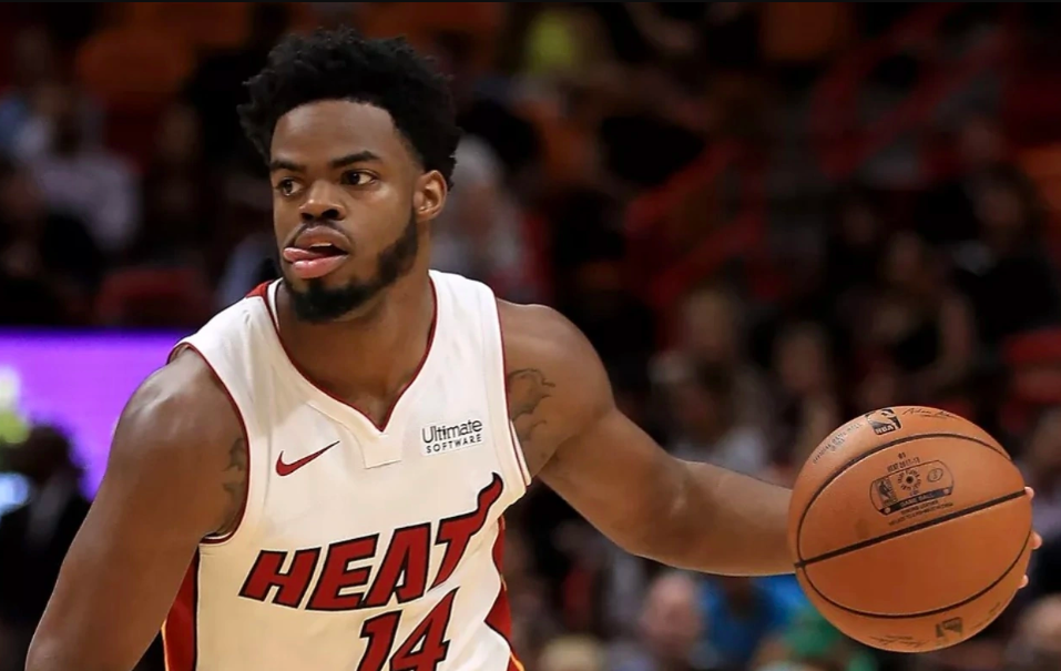 包含重磅！奥兰多魔术迎来里程碑广厦男篮围绕NBA常规赛再遭质疑，Doinb在MAD比赛中连败的词条