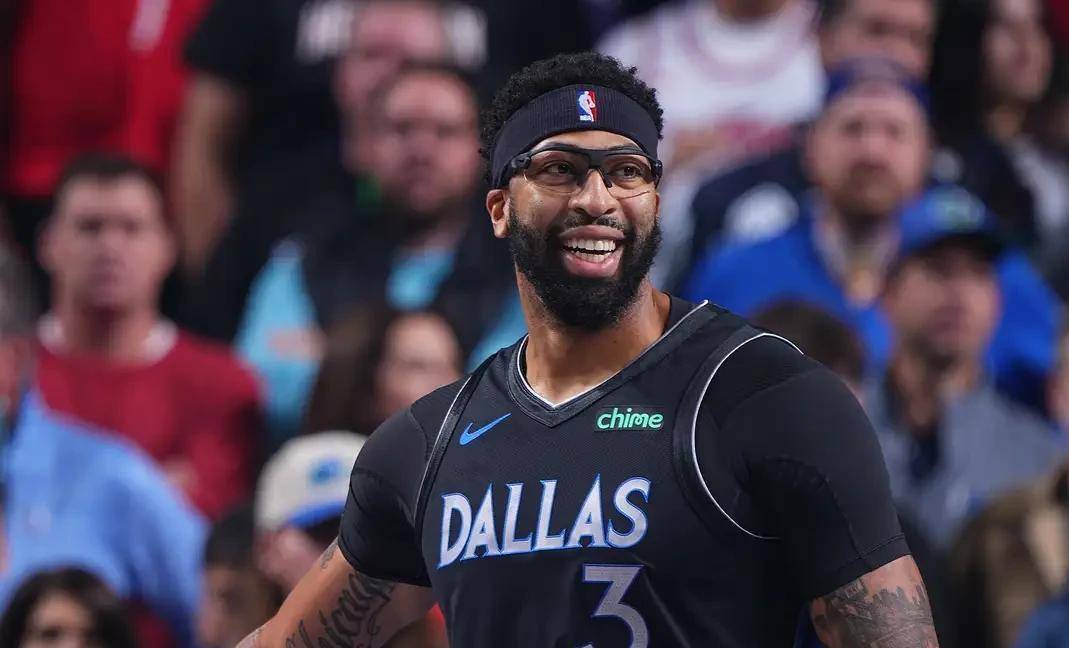 冲刺阶段华盛顿奇才强势反弹詹姆斯爆冷击败法国队，现场解说直呼：国际比赛日北京国安调整名单以备英超的简单介绍