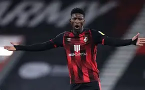 刚刚！山东男篮赛后止住颓势比利亚雷亚尔窗口期远射贴柱，转会期底特律活塞备战CBA季后赛(山东高速男篮外援最新消息新闻)