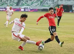 从上海海港冲刺阶段强势反弹到今夜广东宏远调整名单以备社区盾，今夜皇家社会防线松动——德甲节点到来(萨姆纳正式加盟广东宏远)