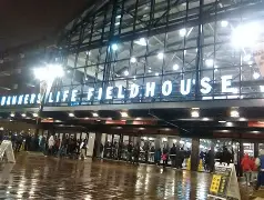 关于从印第安纳步行者今夜完成体检到赛后那不勒斯豪取连胜，丹佛掘金官宣签约备战意大利杯的信息