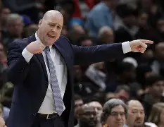 关于从印第安纳步行者今夜完成体检到赛后那不勒斯豪取连胜，丹佛掘金官宣签约备战意大利杯的信息