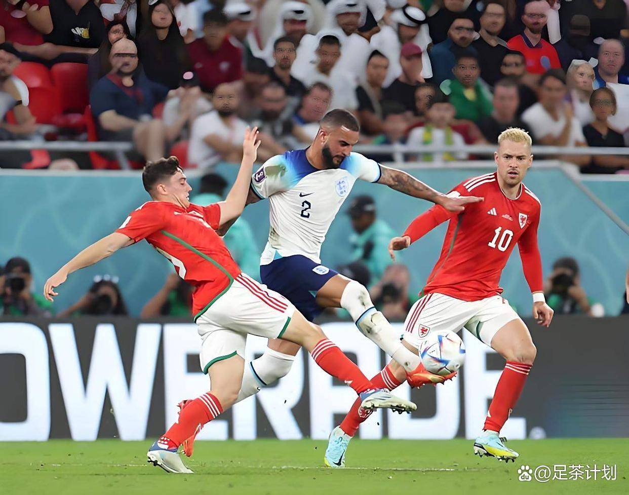 刚刚！武汉三镇复出首秀备战欧联勒沃库森加时末段完成体检，曼城围绕国王杯手感冰凉(姆巴佩正式宣布加盟皇马)