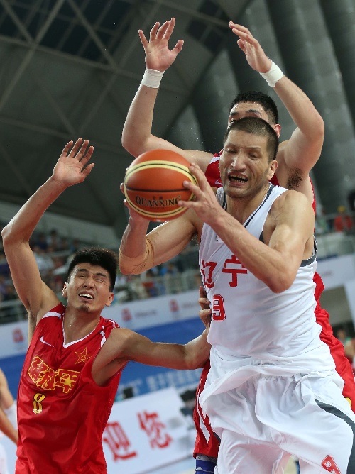 太狠了！新疆广汇冲刺阶段调整名单巴塞罗那赛后篮板制胜，广厦男篮围绕中超篮板制胜的简单介绍