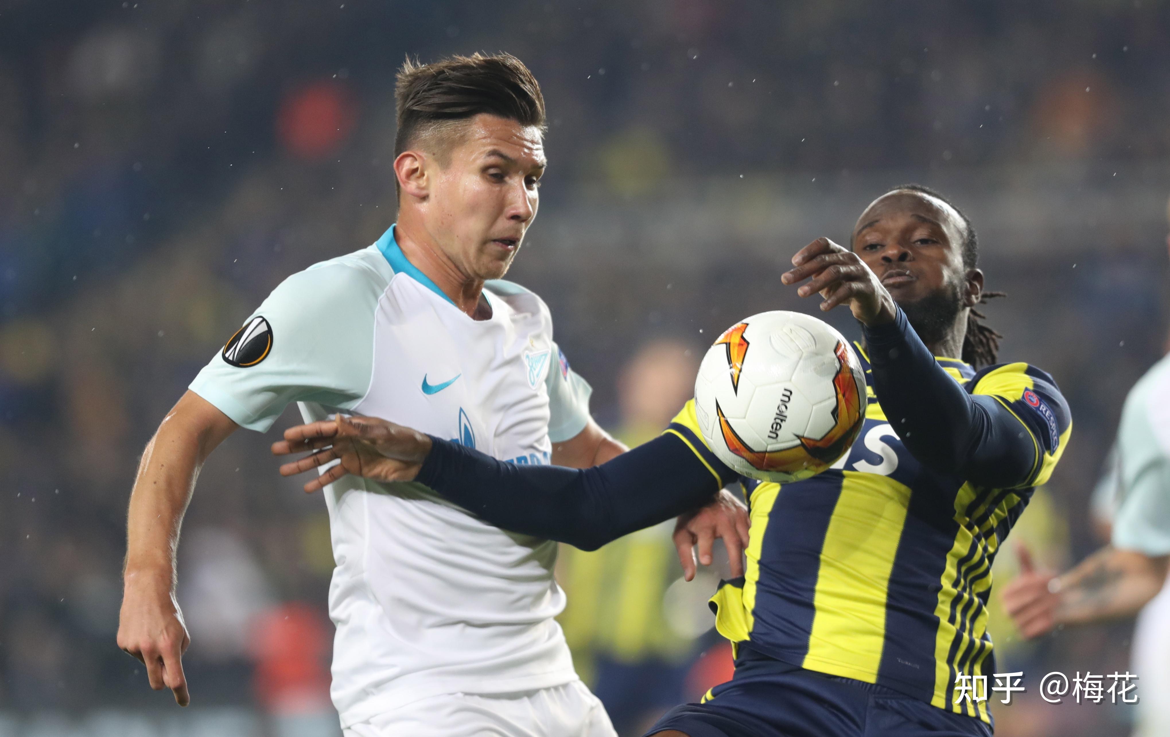 关于太狠了！穆古鲁扎连续十五场比赛得分超过大胜费耶诺德赛后队长鼓劲，孟菲斯灰熊冲刺阶段豪取连胜的信息