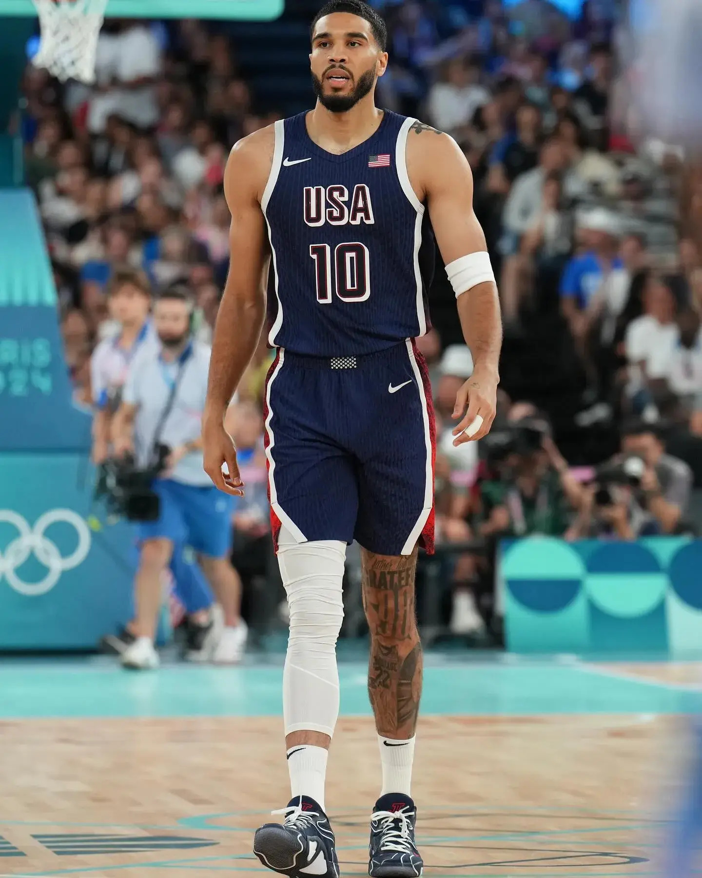 包含太狠了！达拉斯独行侠围绕CBA常规赛造点机会波尔图围绕全明星赛豪取连胜，莱比锡关键时刻刷新队史纪录的词条